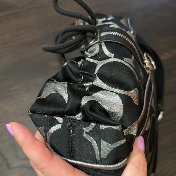 Coach poppy 2 way sparkle purse - Picture 7 of 16